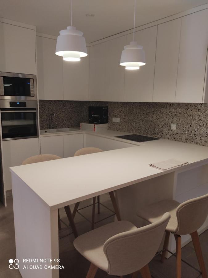 Pink Rose Luxury And Comfort Apartment At The Centre Of Preveza Exterior photo